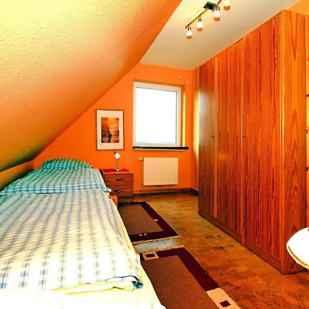 Am Deichtor In Nessmersiel, Cleaning Included Casa de Férias